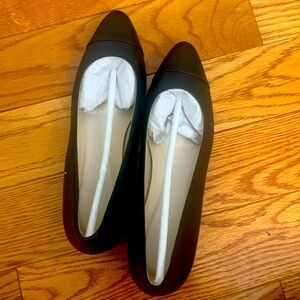 Cole Haan flat with heel NWOT